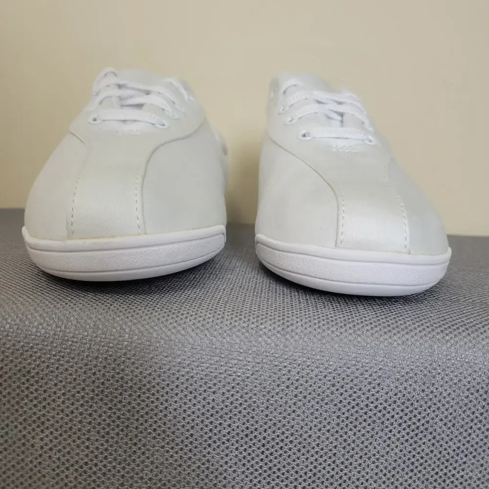 NWOT/B Easy Spirit 10D White AP1 Lace Up Walking Sneaker Shoe Textile - Picture 11 of 15